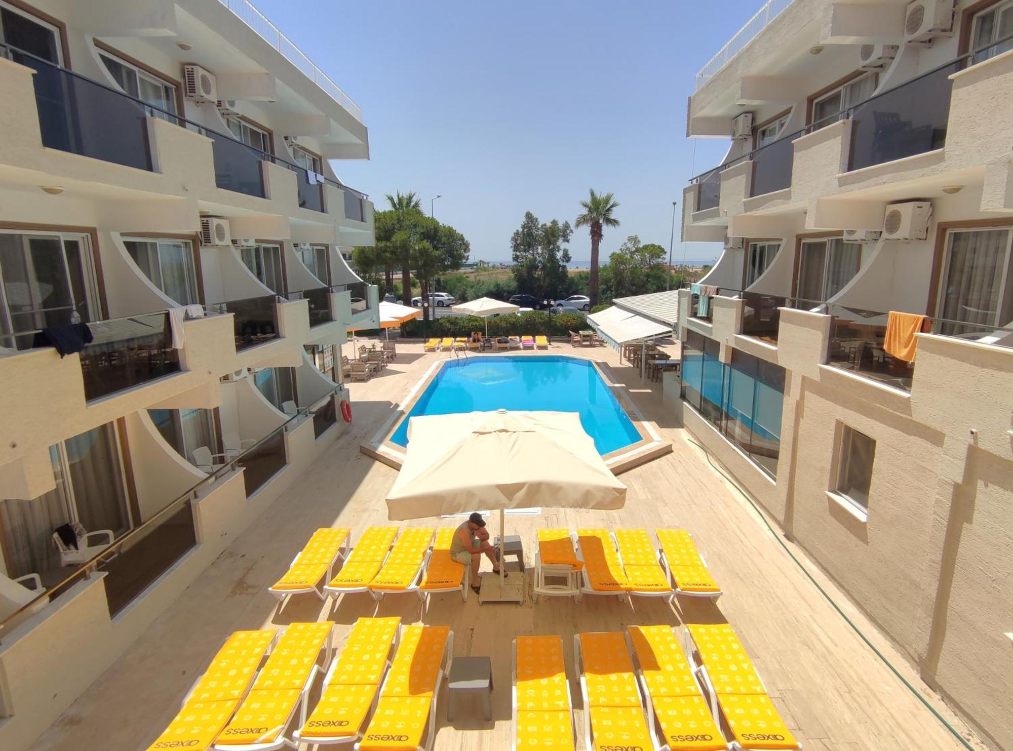 Mulka Hotel Ayvalik Exterior photo