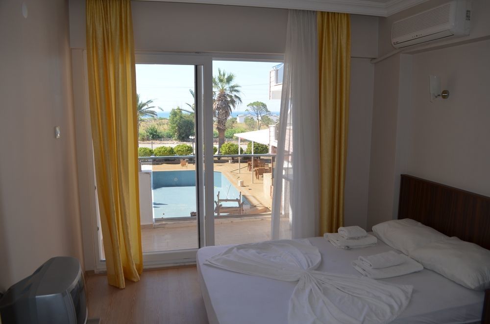 Mulka Hotel Ayvalik Exterior photo