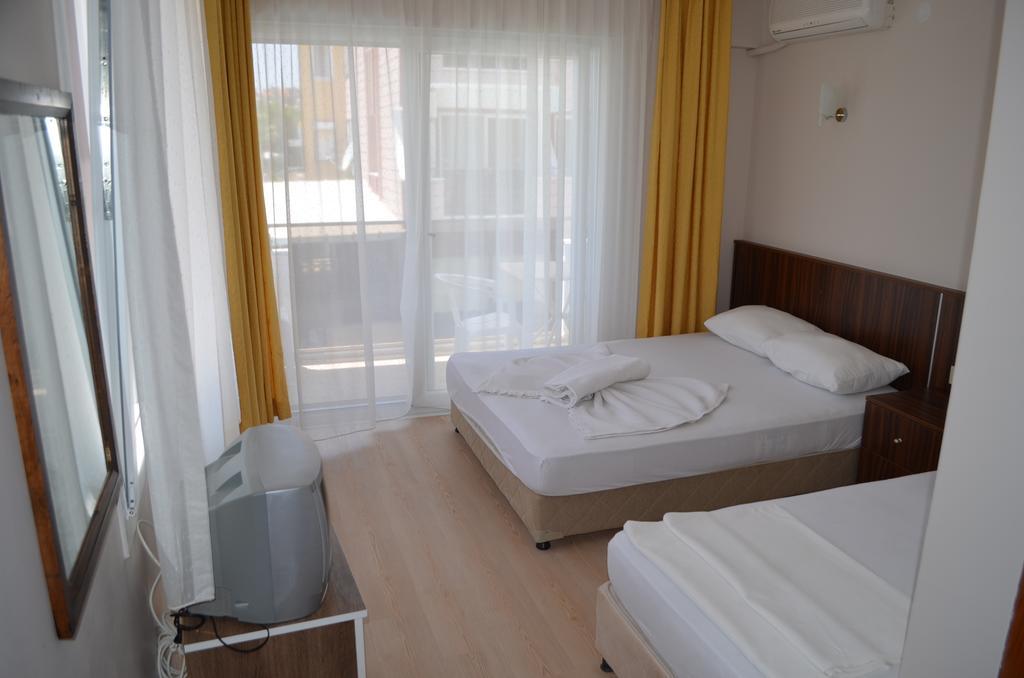 Mulka Hotel Ayvalik Exterior photo