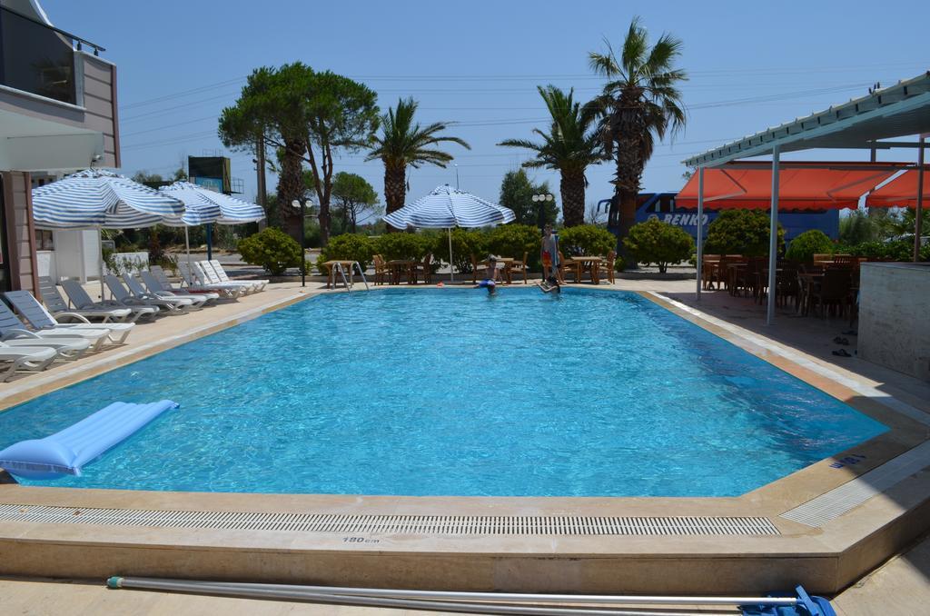 Mulka Hotel Ayvalik Exterior photo